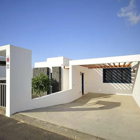 Willa Playa Blanca Sleeps 6 Pool Wifi T691300 *